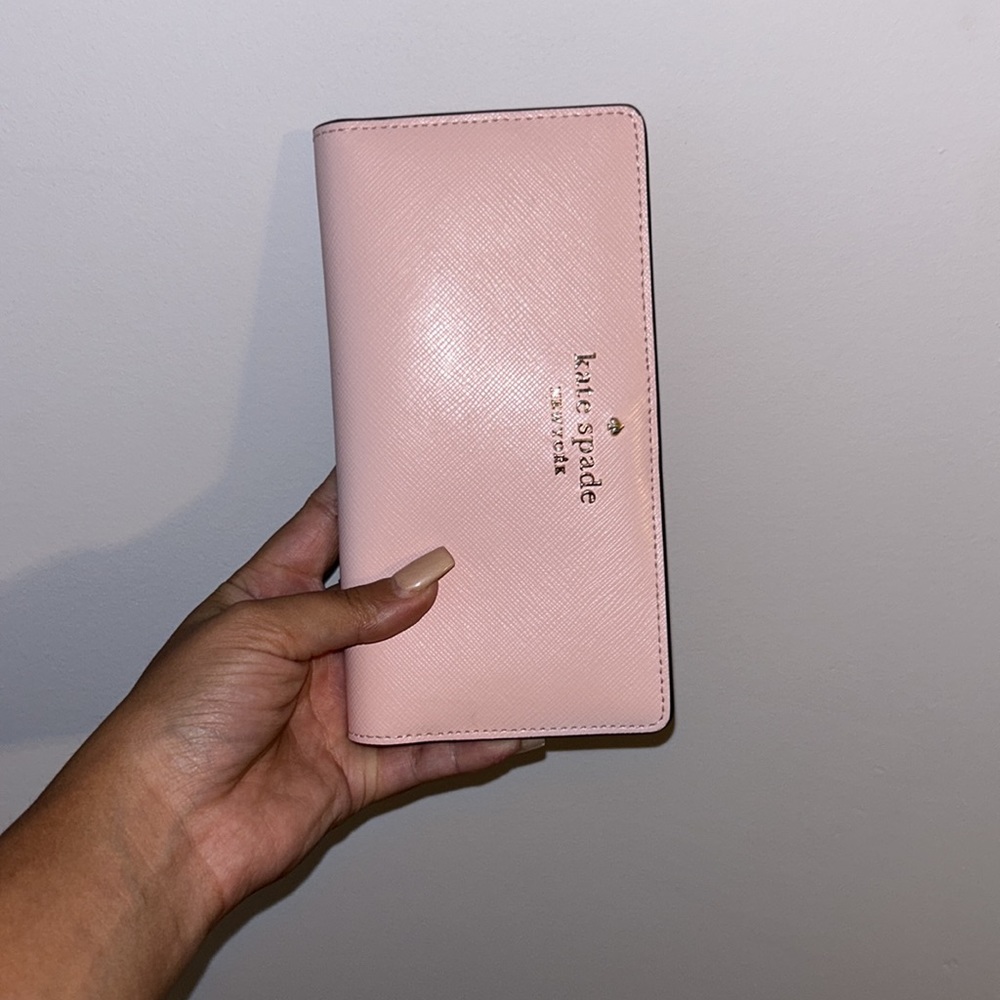 Kate Spade wallet - Picture 4 of 4